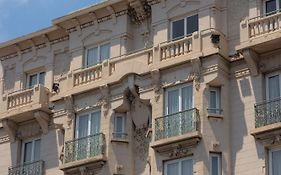 Hotel Renoir